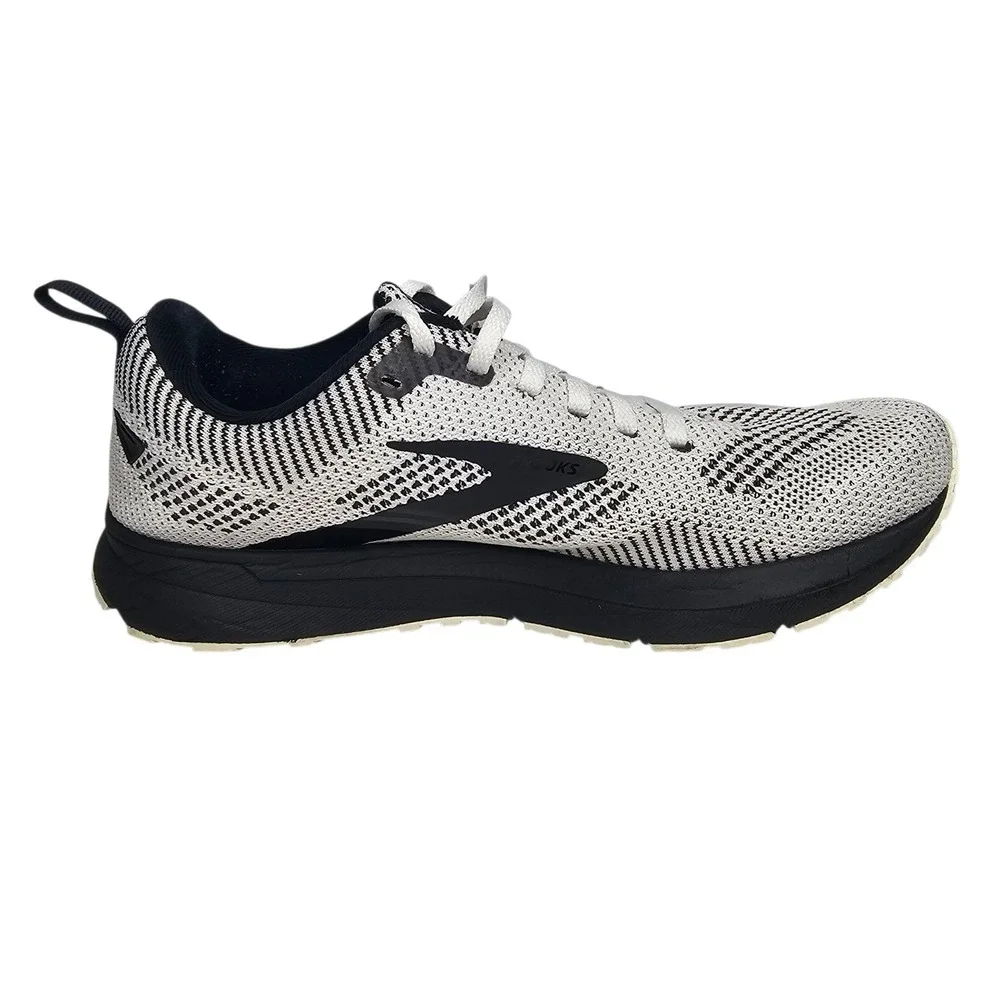 Brooks Revel 5 Women 9.5 White Black Running Shoes Sneakers Athletic Road